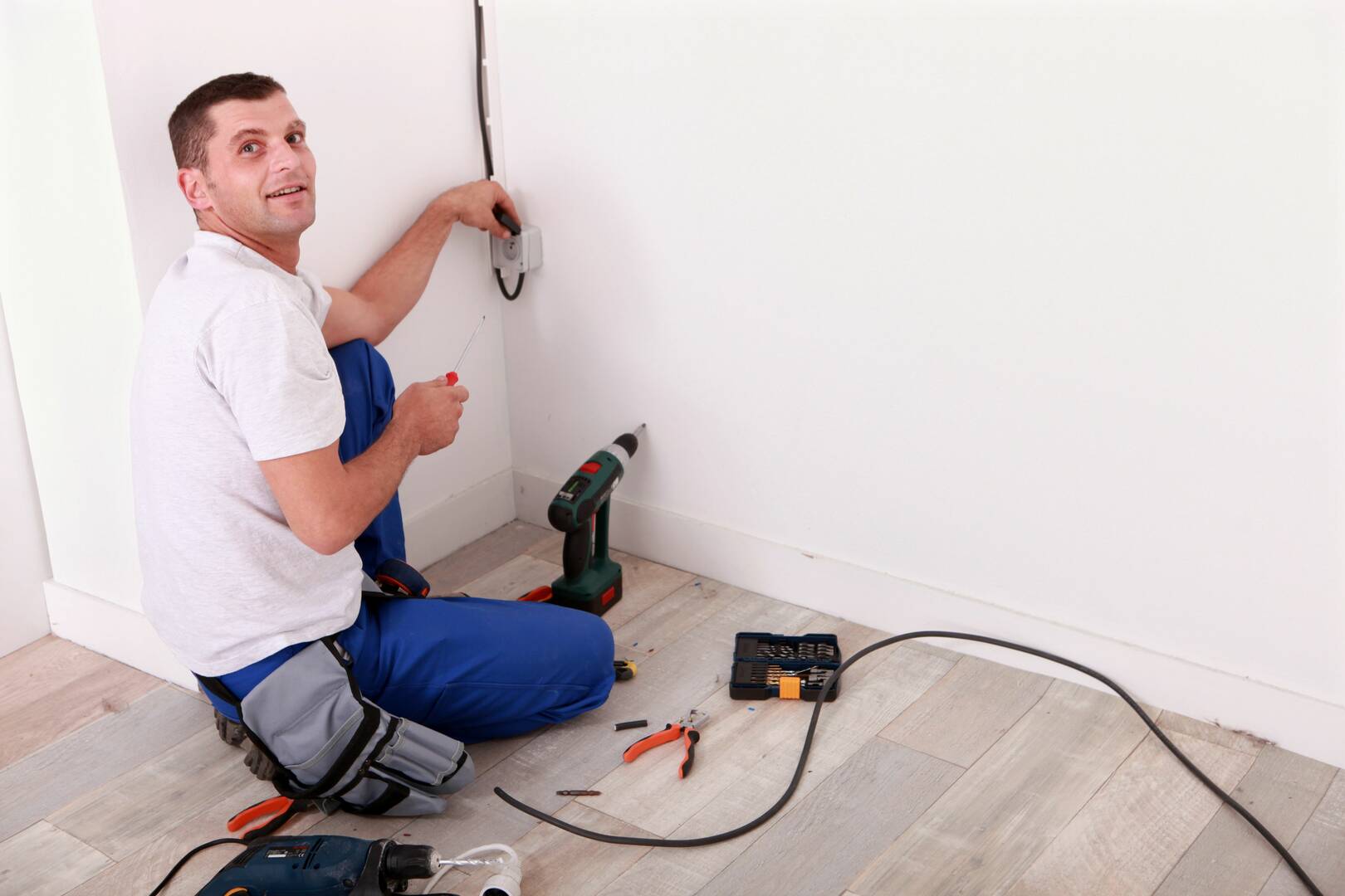Five Star Plumbing Heating Cooling logo