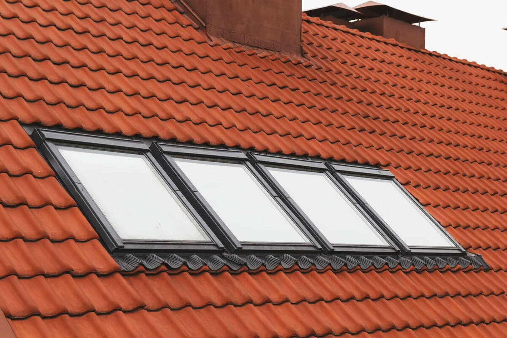 Roofing Ozarks logo