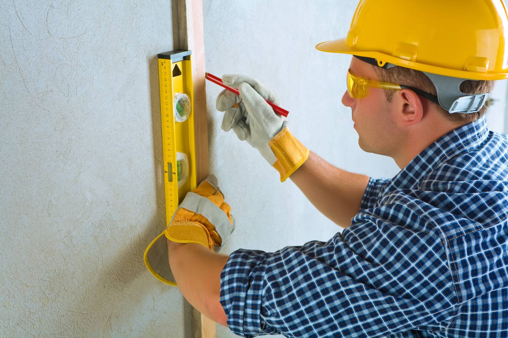 Ideal Hardware & Window Repair logo